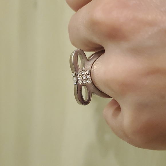 💥Adorable ring - Picture 3 of 4